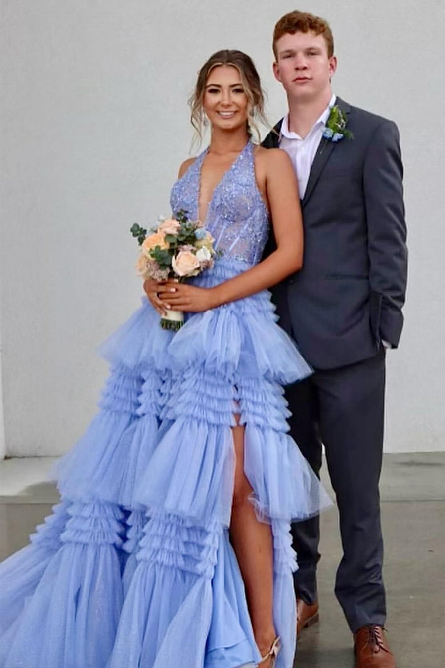 V-Neck Sleeveless Appliques Tiered Tulle A-Line Prom Dress