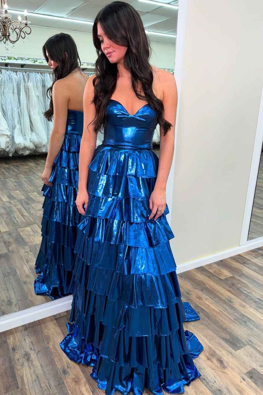 Sweetheart Sleeveless Tiered A-Line Prom Dress