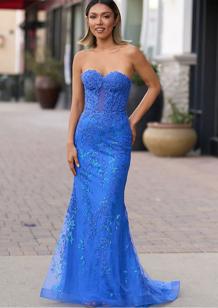 Sweetheart Sleeveless Appliques Illusion Mermaid Prom Dress