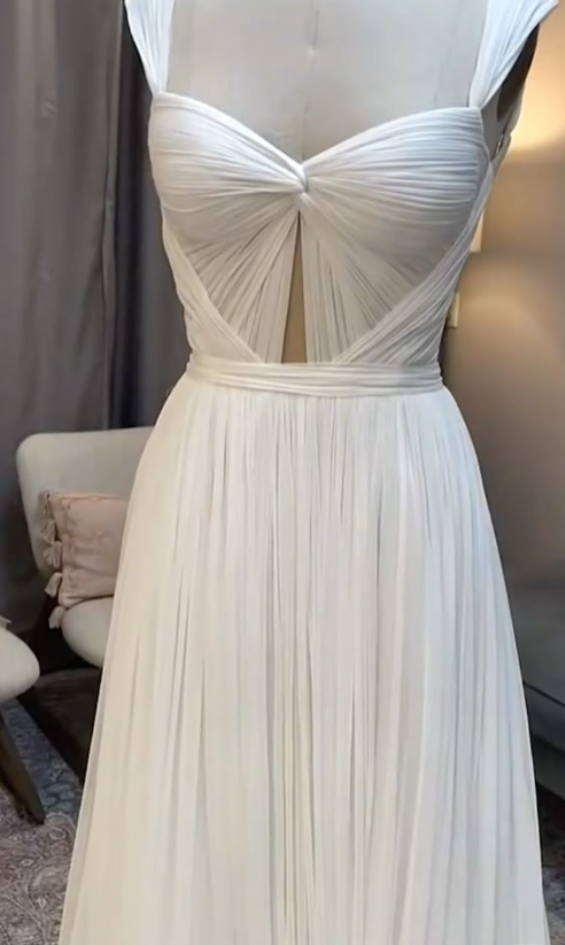 Sweetheart Straps Pleated Chiffon Side Slit Beach A-Line Wedding Dress