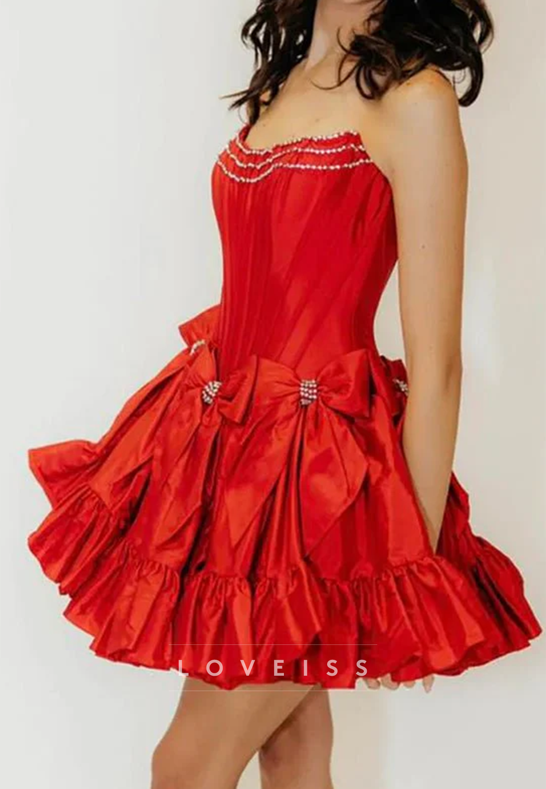 Off-Shoulder Pleated A-Line Short Homecoming Dress