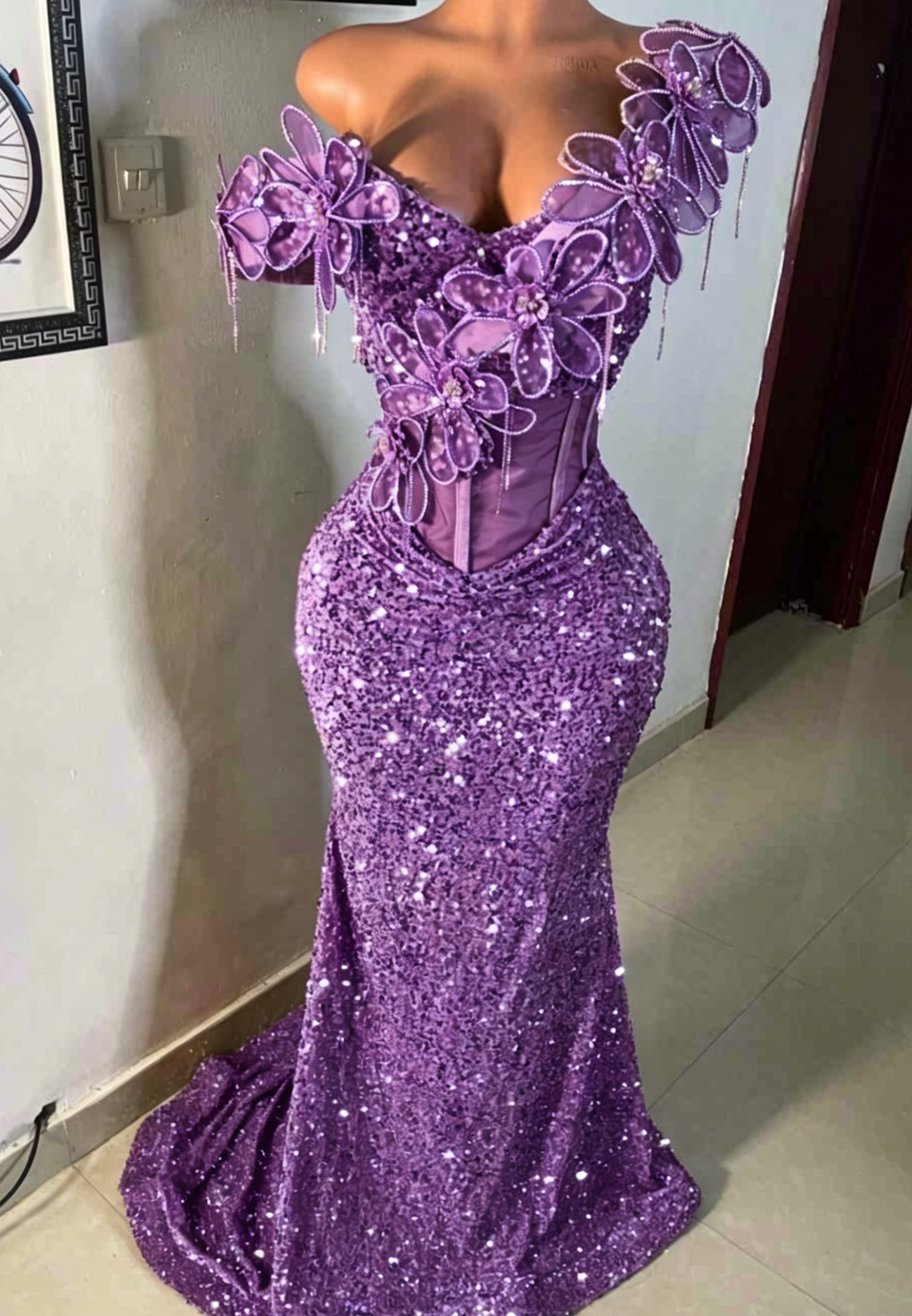 V-Neck Sleeveless Floral Embellished Sequins Mermaid Prom Dress