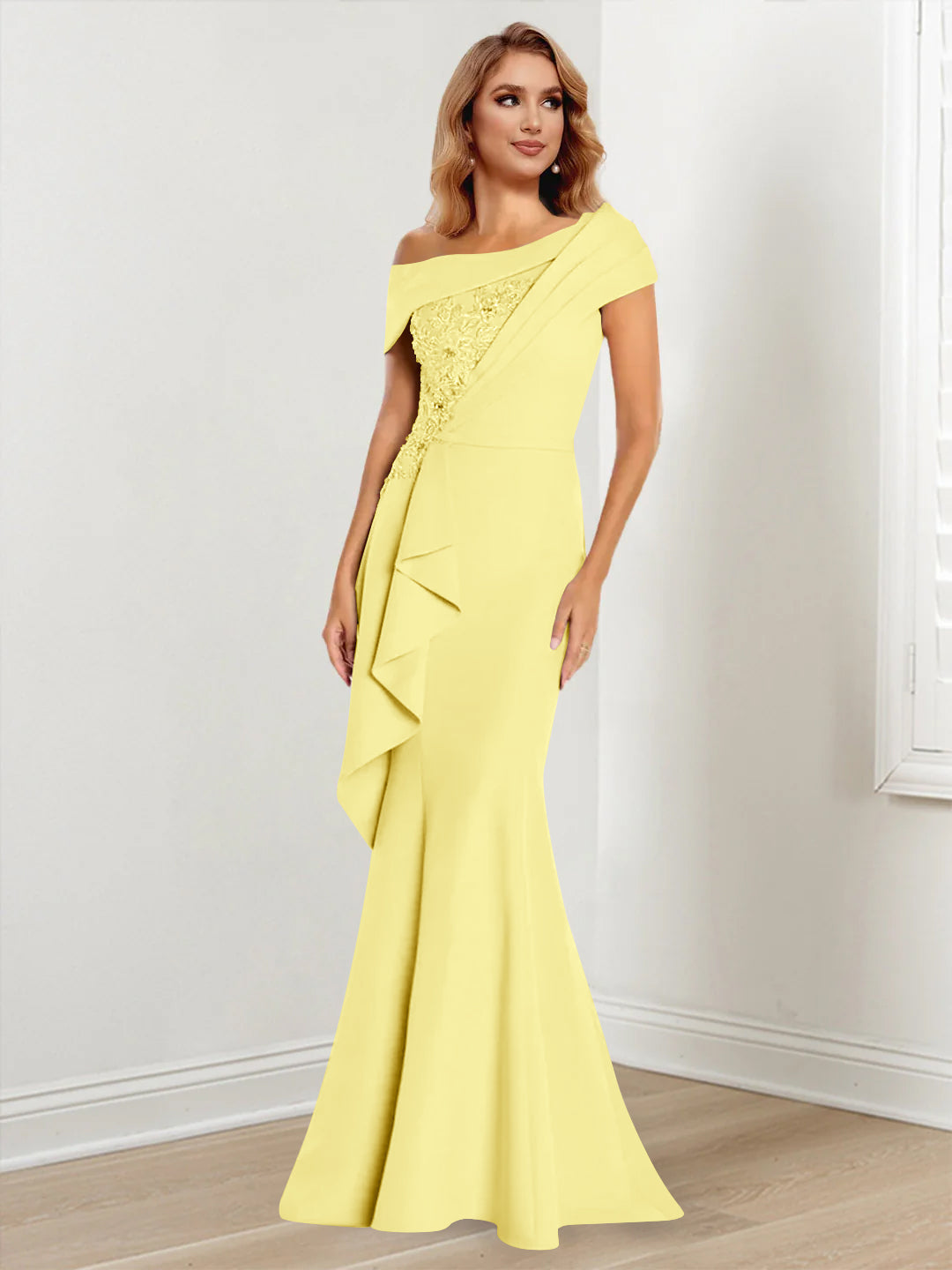 Trumpet/Mermaid One-Shoulder Long Sleeves Mother of the Bride Dresses With Lace