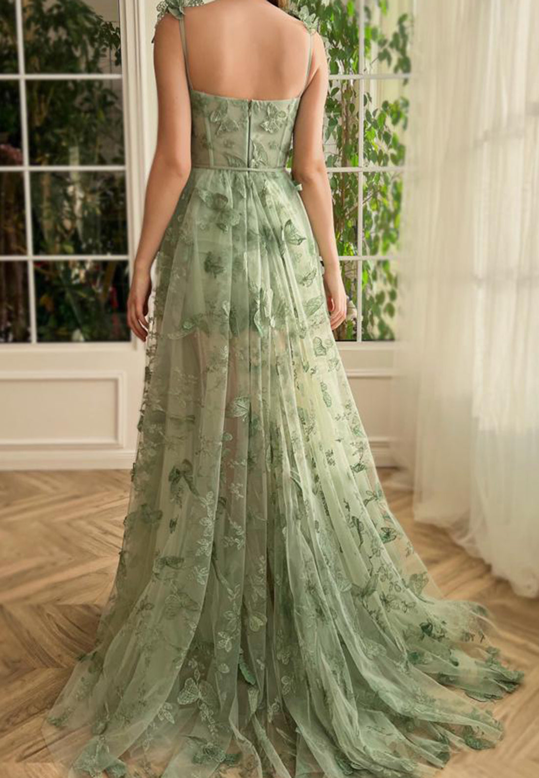 Sweetheart Sleeveless Floral Embellished A-Line Prom Dress