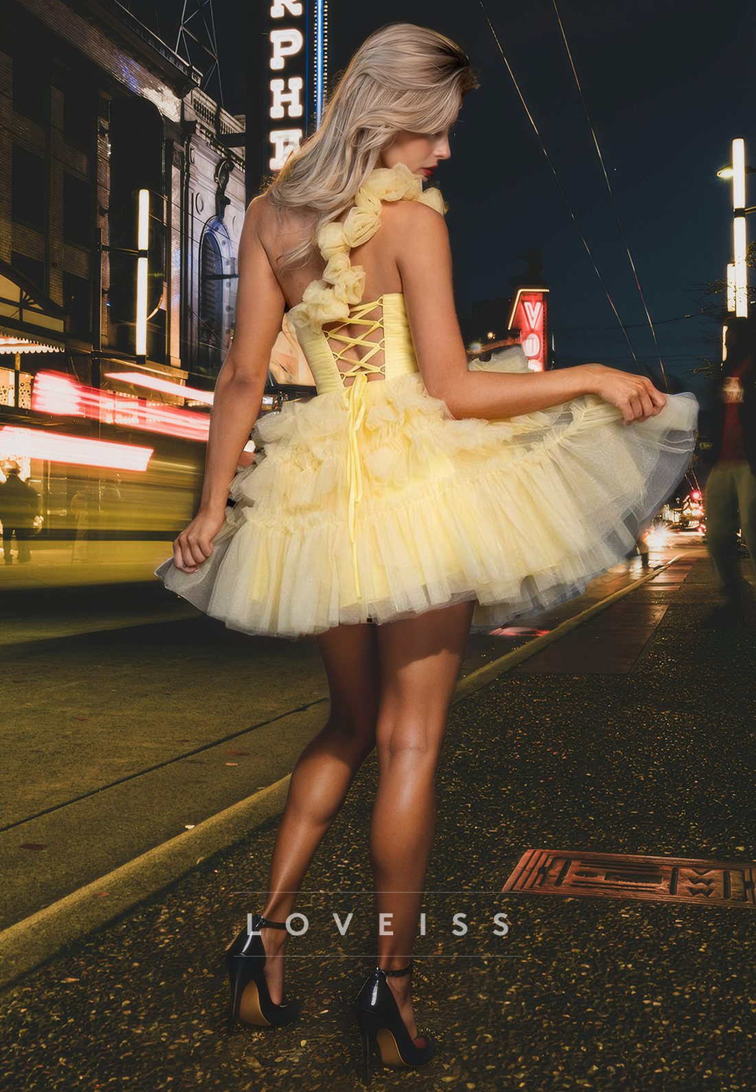 Sweetheart Sleeveless Tulle Pleated A-Line Short Homecoming Dress