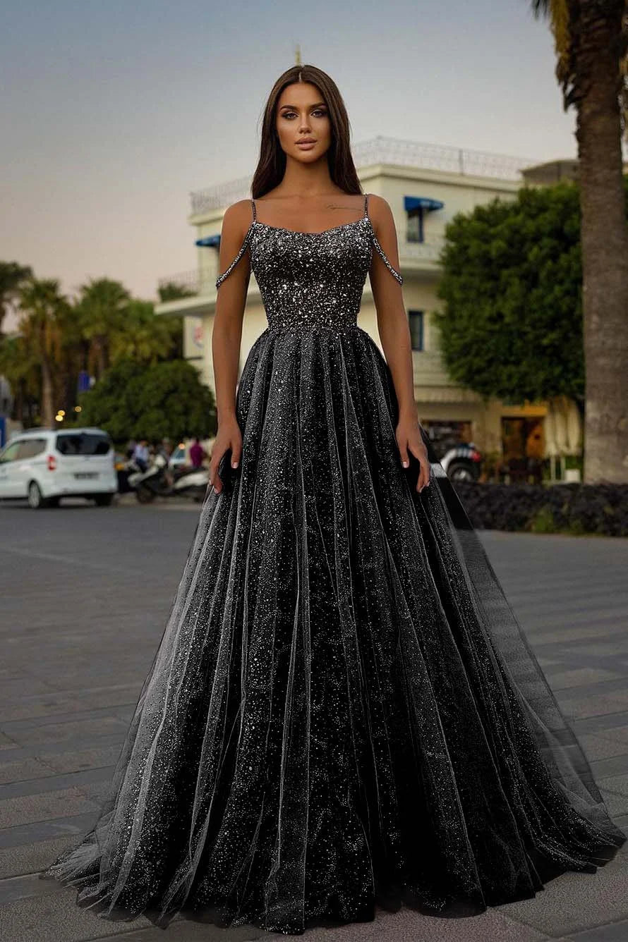 Tulle A-Line Long Spaghetti-Straps Prom Dress With Sequins Beads