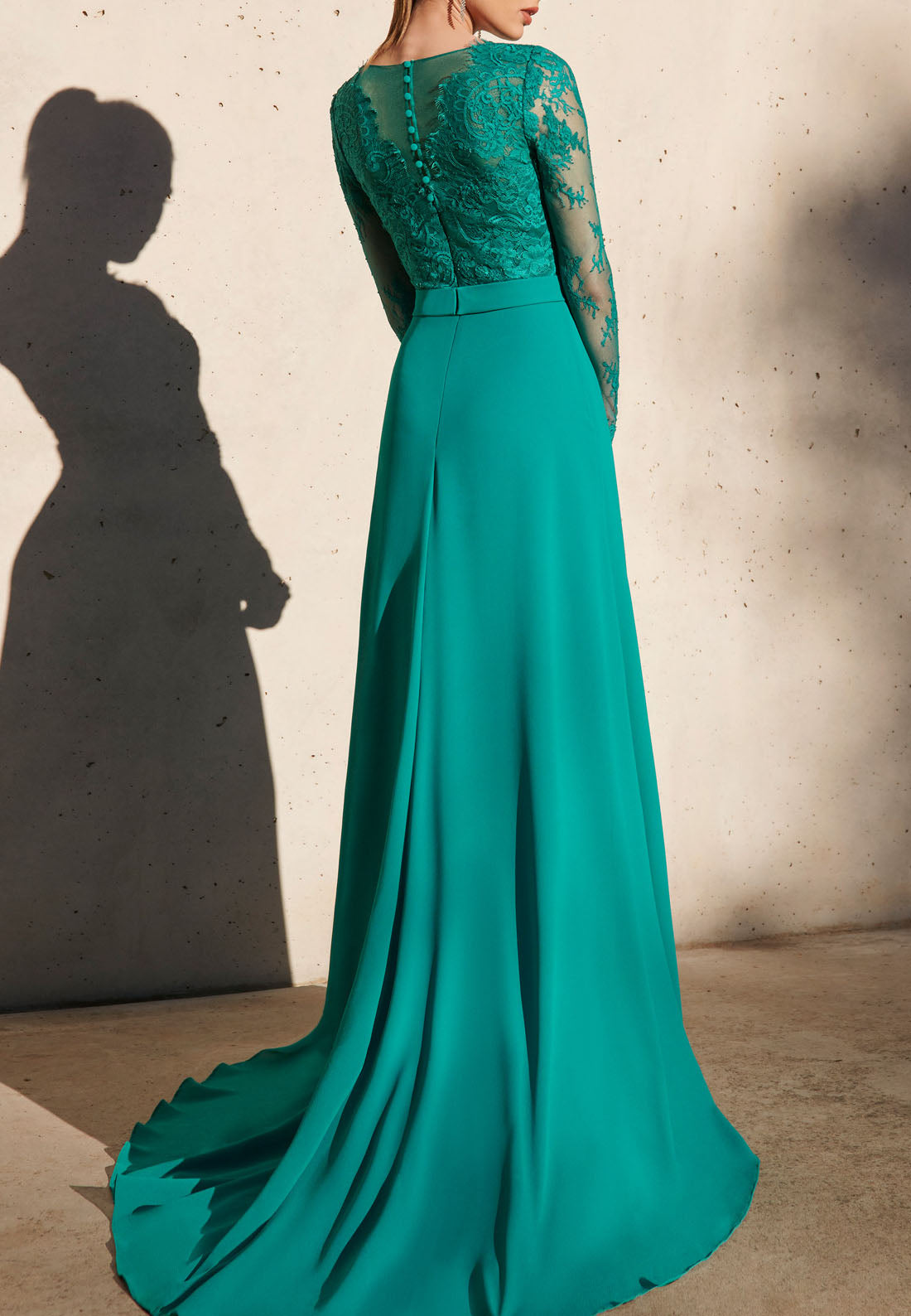 V-Neck Long Sleeves Appliques A-Line Mother of Bride Dress