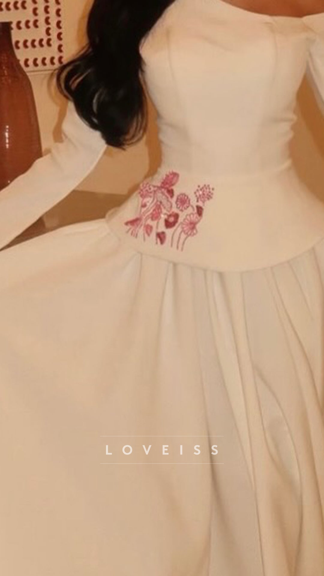 Asymmetrical Long Sleeves Appliques A-Line Evening Dress