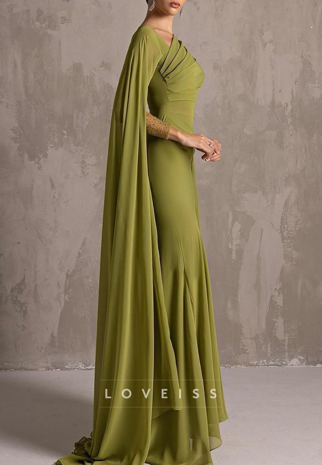 Asymmetrical Long Sleeves Pleated A-Line Formal Dress