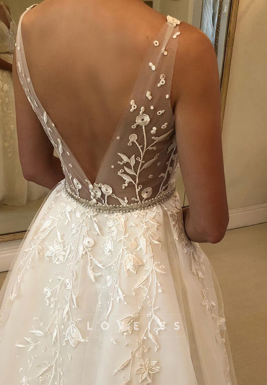 Ball Gown V-Neck Backless Tulle Appliques A-Line Wedding Dress