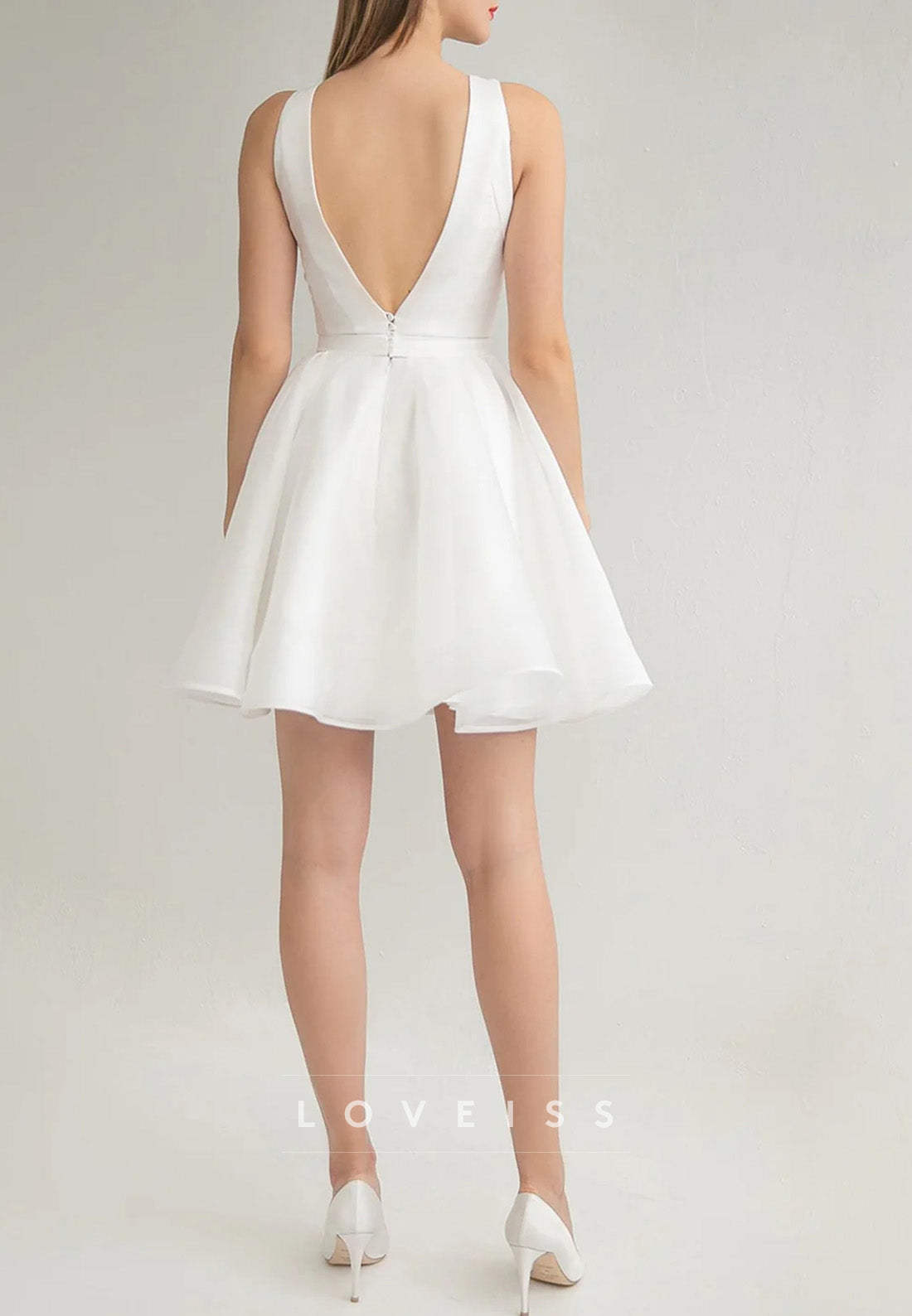 Bateau Long Sleeves Pleated A-Line Short Wedding Dress