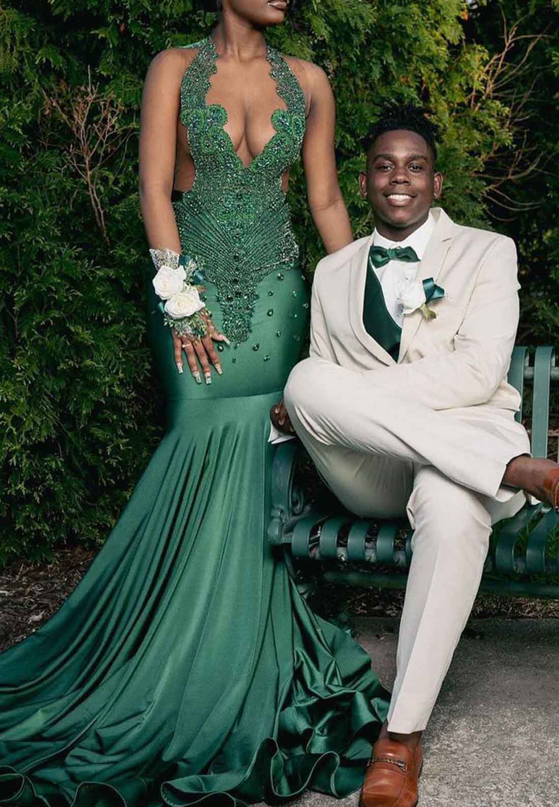 Deep V-Neck Sleeveless Beaded Pleated Mermaid Prom Dress for Black Girls