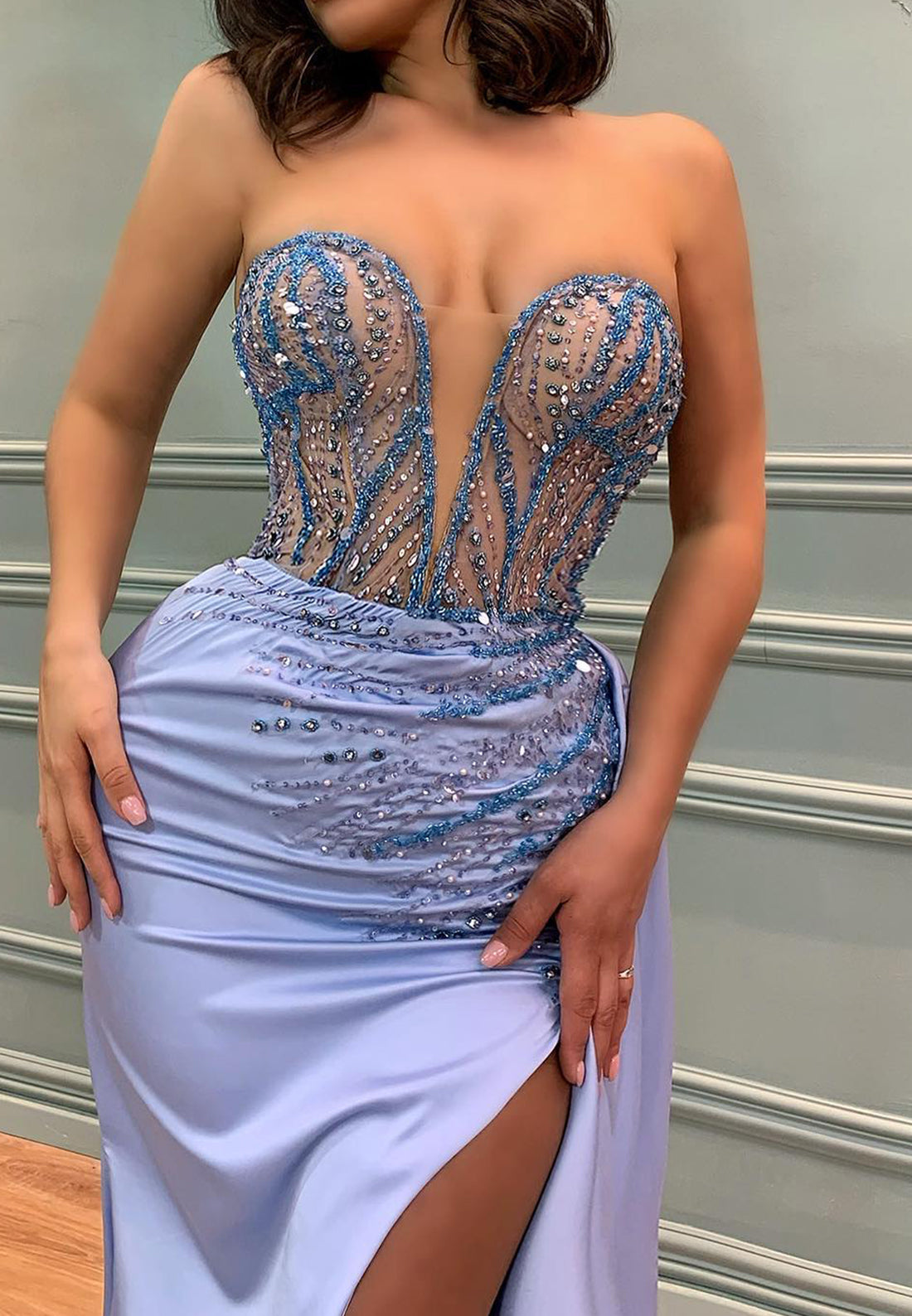 V-Neck Sleeveless Appliques Ruched High Slit Prom Dress