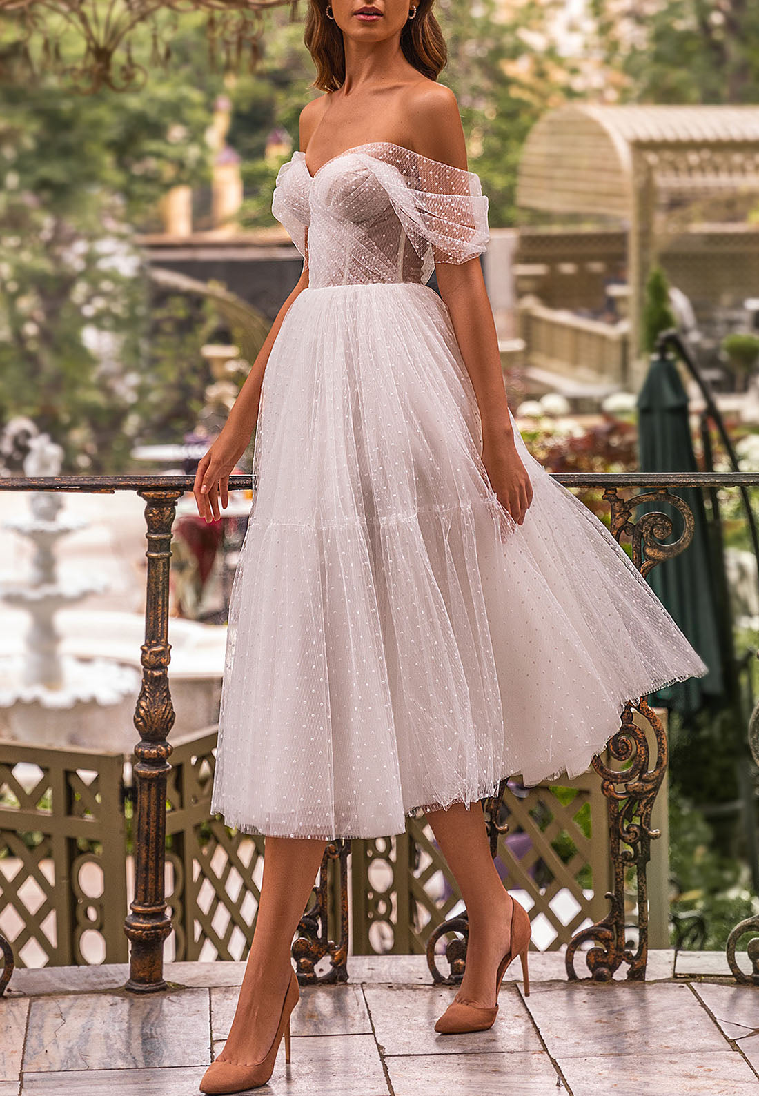Off-Shoulder Strapless Tulle A-Line Beach Wedding Dress Loveiss Off-Shoulder Strapless Tulle A-Line Beach Wedding Dress Loveiss