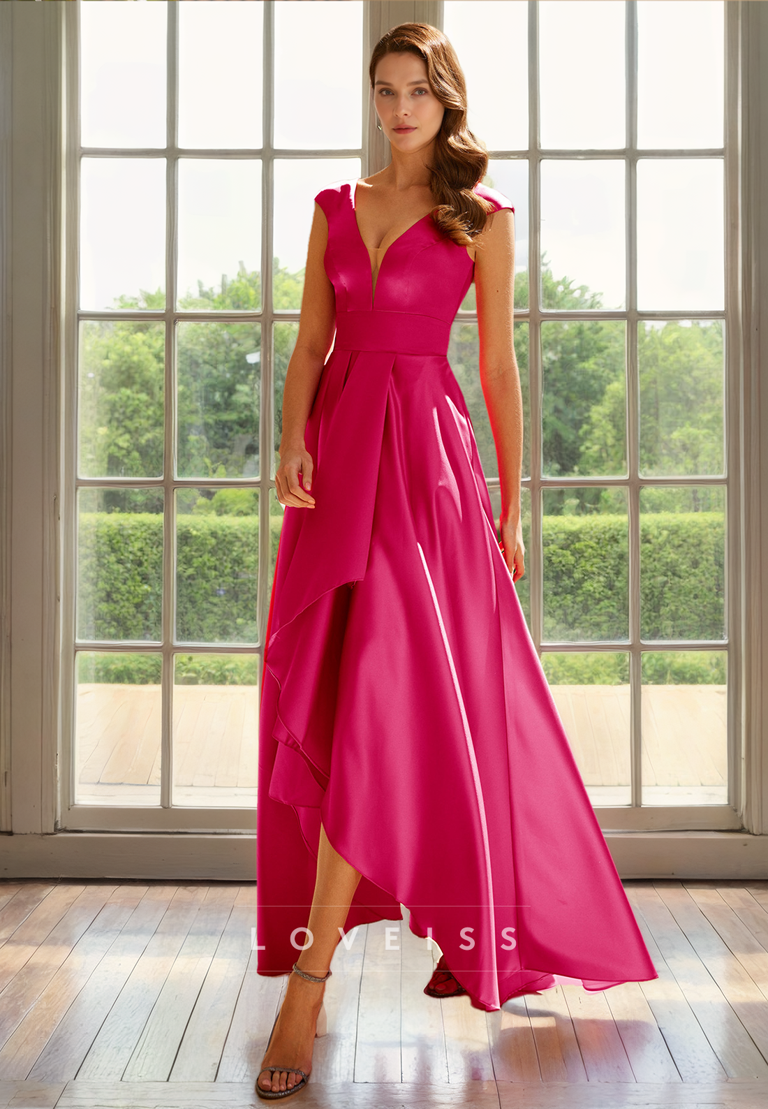 V-Neck Sleeveless Pleated A-Line Mother of Bride Dress Cocktail Dress