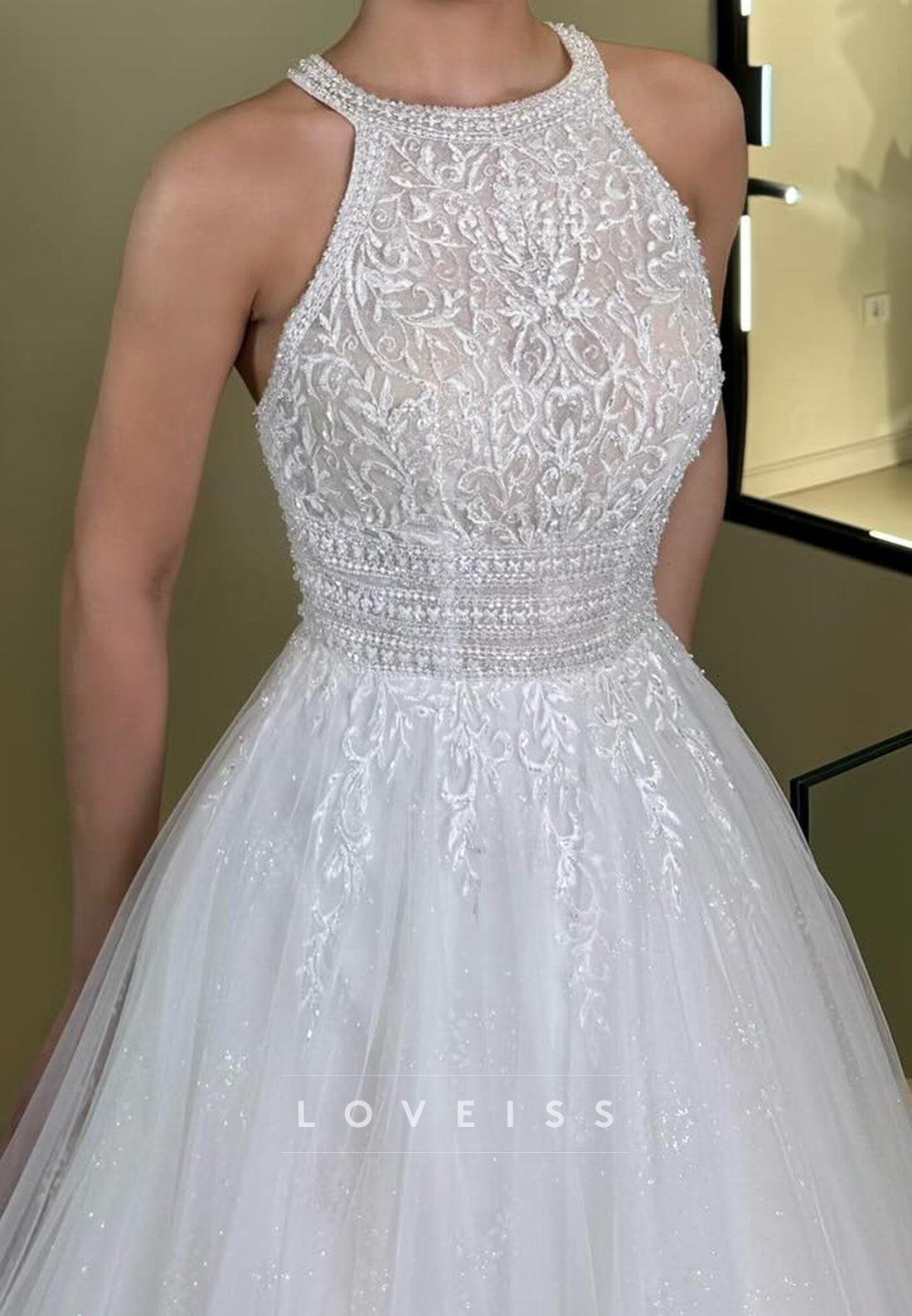 Halter Tulle Appliques Ball Gown Sleeveless Wedding Dress