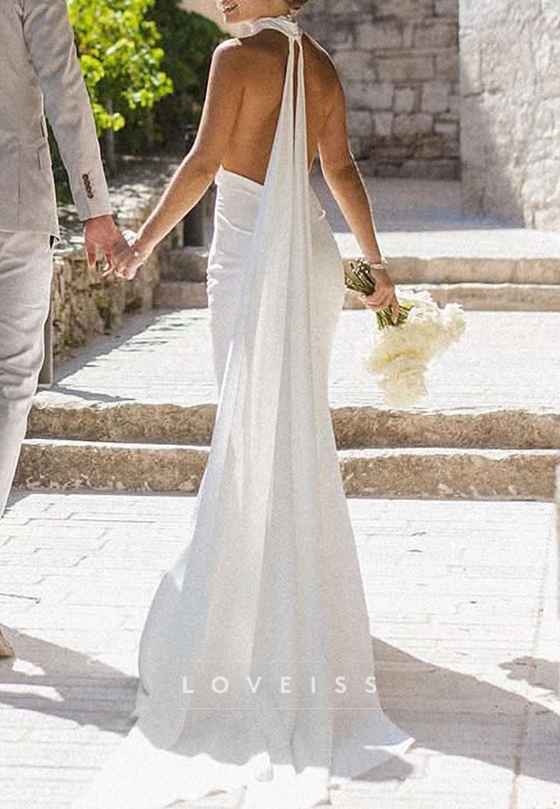 Halter V-Neck Sleeveless Sleek Mermaid Wedding Dress