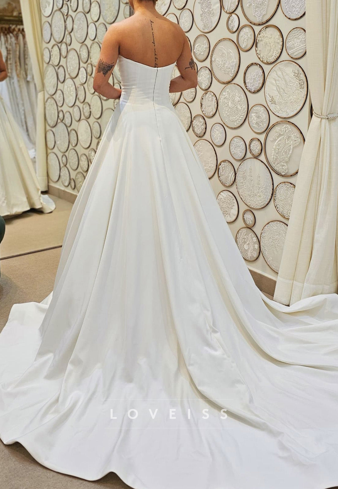 High Neck Cap Sleeves Lace Appliques A-Line Wedding Dress