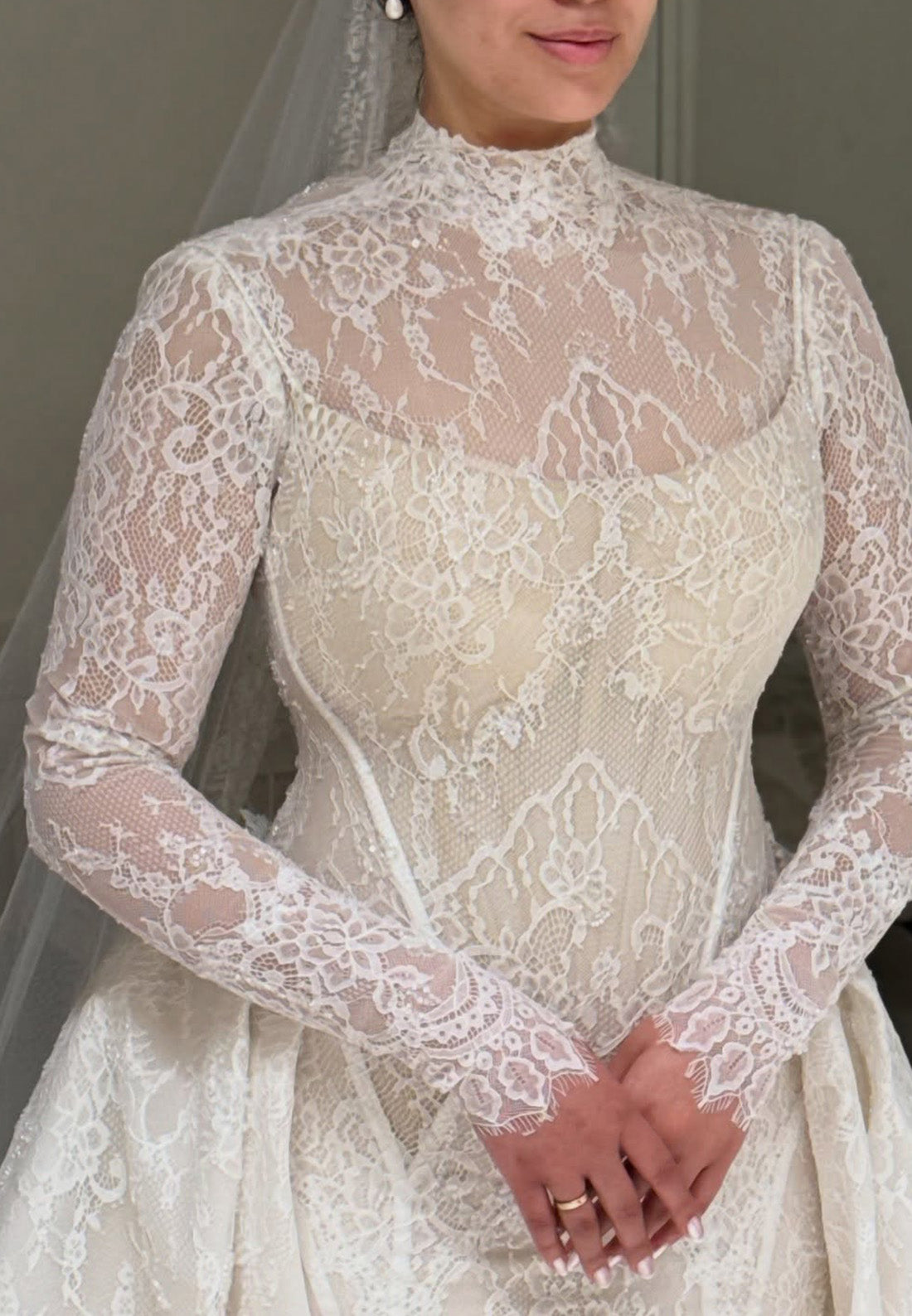 High Neck Long Sleeves Appliques Mermaid Wedding Dress