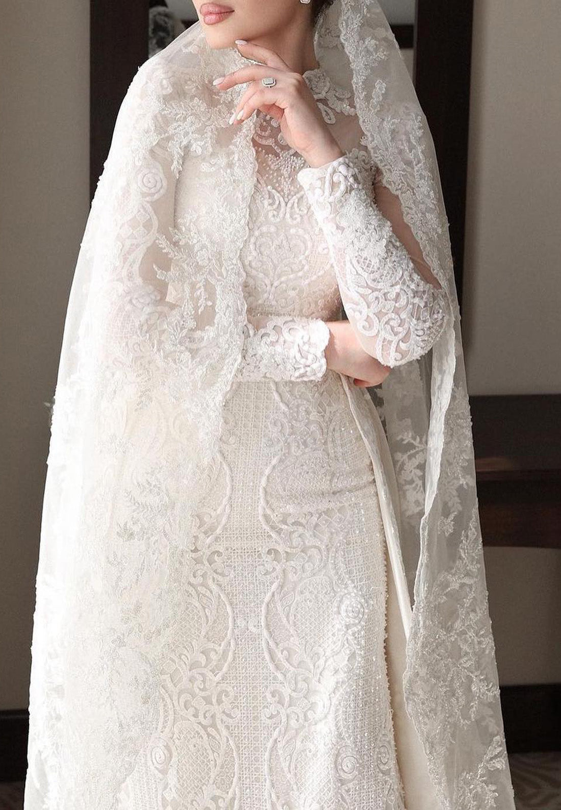 High Neck Long Sleeves Full Lace Appliques Mermaid Wedding Dress
