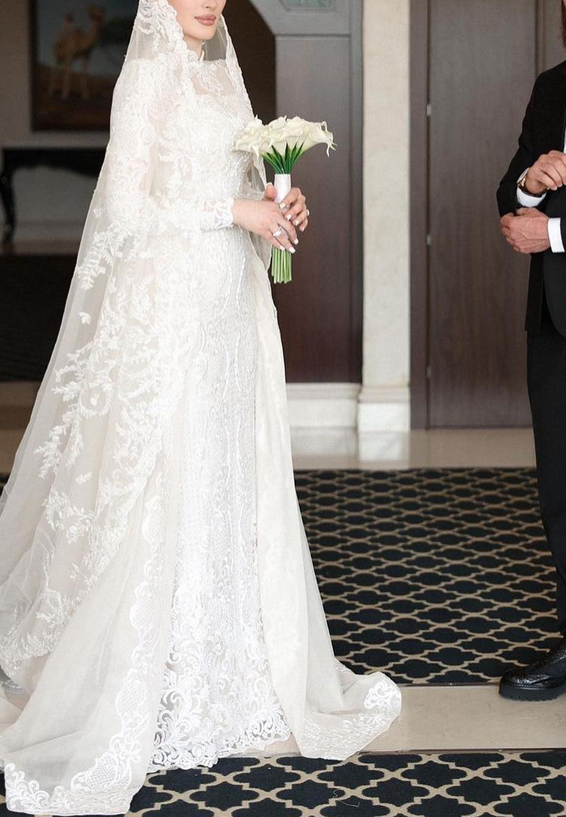 High Neck Long Sleeves Full Lace Appliques Mermaid Wedding Dress