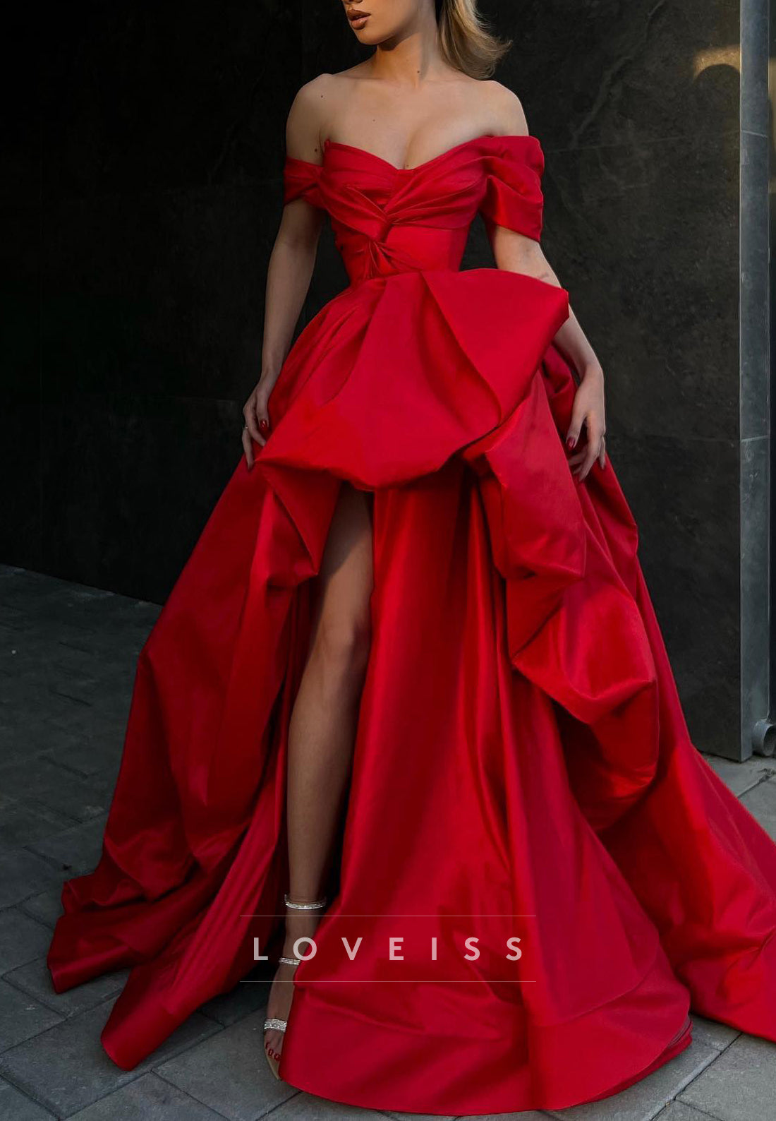 V-Neck Sleeveless Sleek Ball Gown A-Line Prom Dress