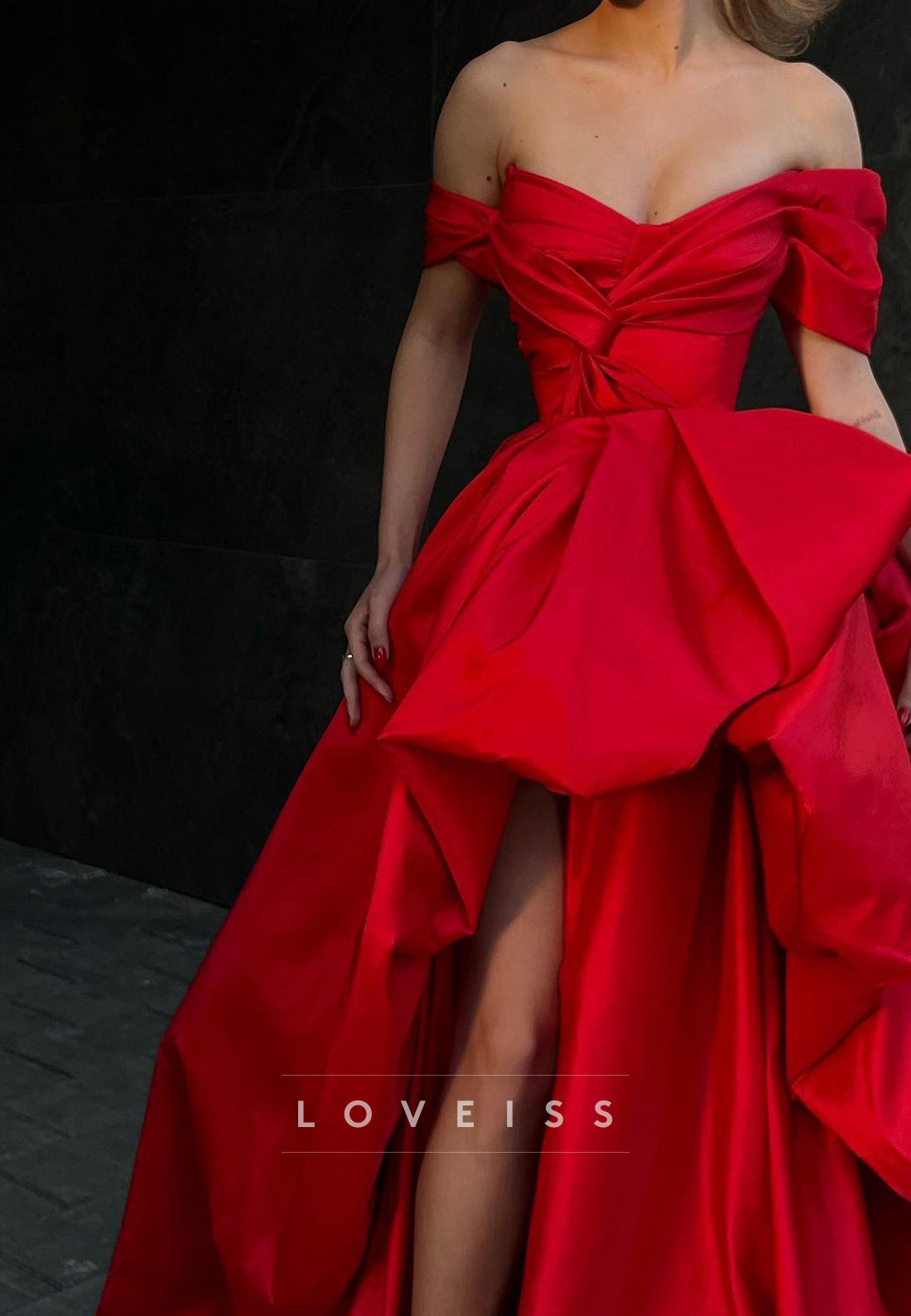 V-Neck Sleeveless Sleek Ball Gown A-Line Prom Dress