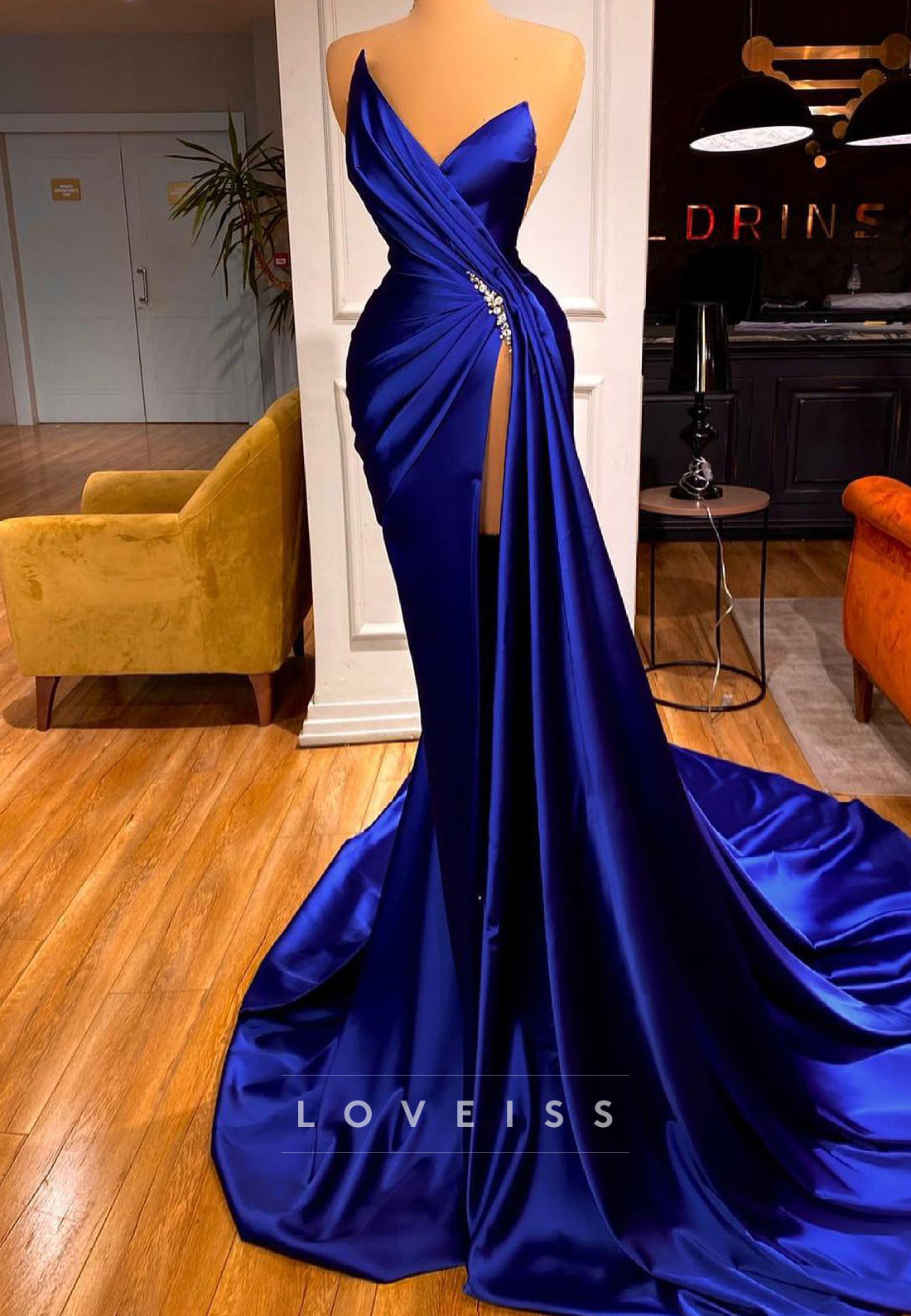 V-Neck Sleeveless High Slit Mermaid Ruched Prom Dress