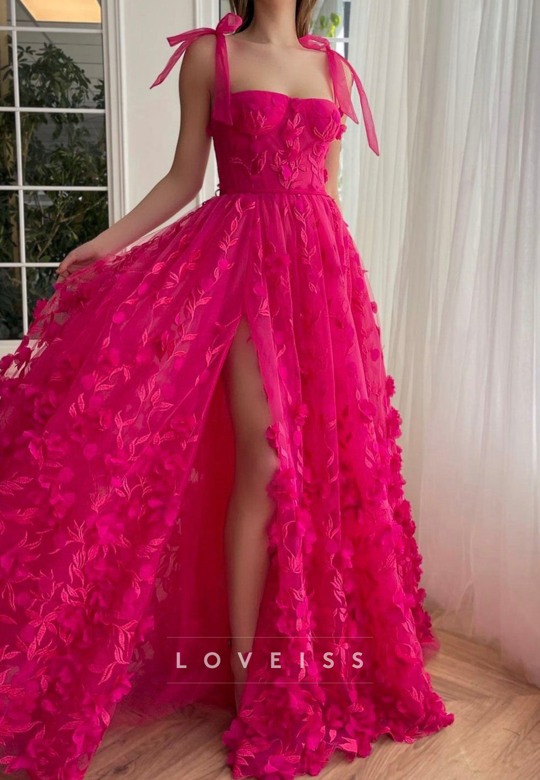 Semi-Sweetheart Straps Pleated A-Line Appliques Prom Dress