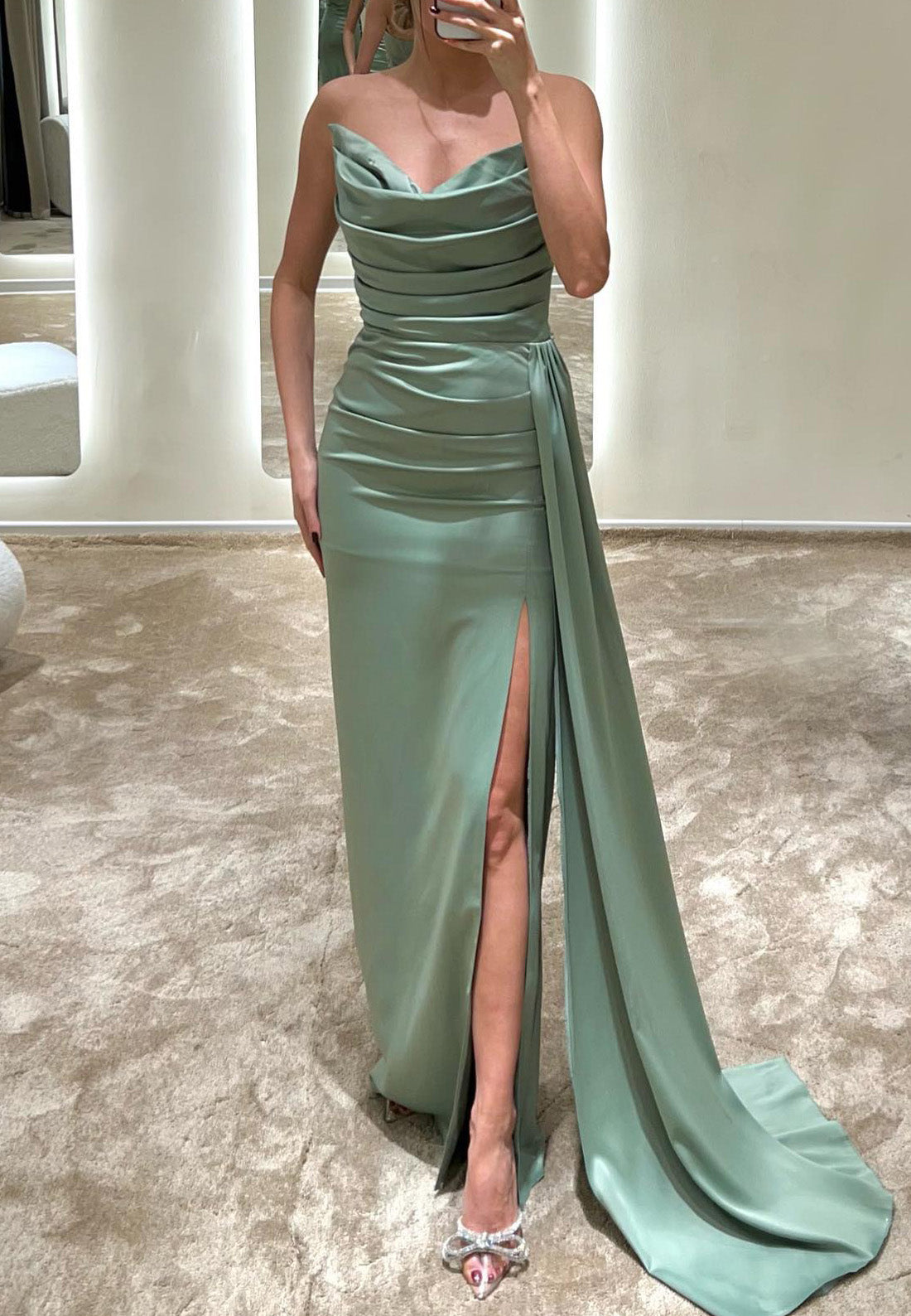 V-Neck Sleeveless Ruched Pleated Sheath Formal Dress