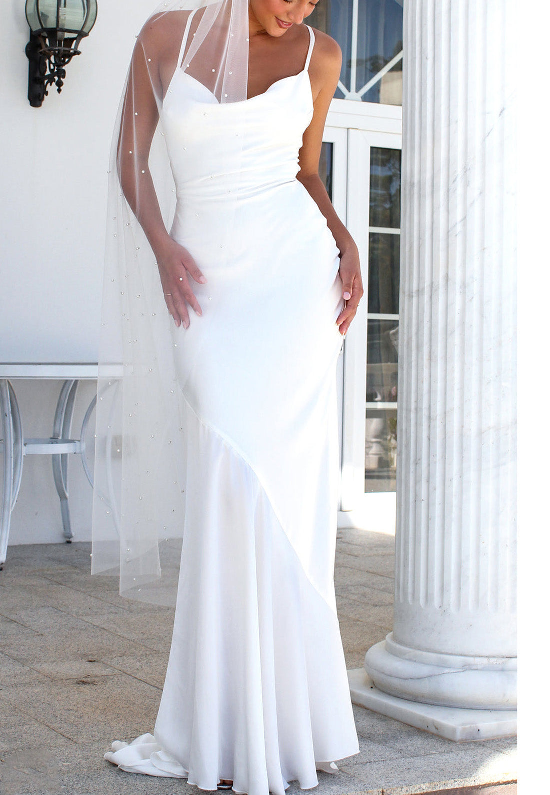 Scoop Straps Sleeveless Sleek Mermaid Beach Wedding Dress