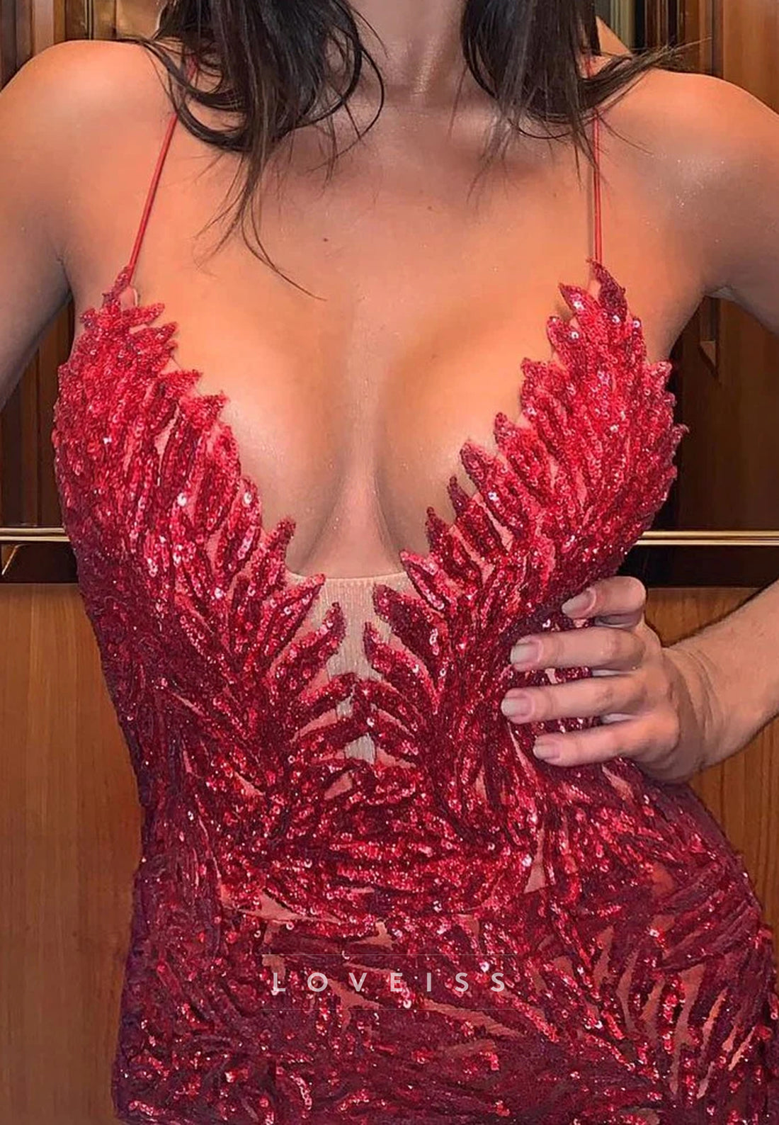 V-Neck Spaghetti Straps Appliques Mermaid Prom Dress