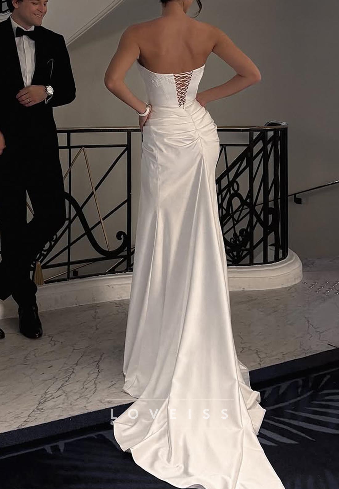 Off-Shoulder Appliques Corset Ruched Mermaid Wedding Dress