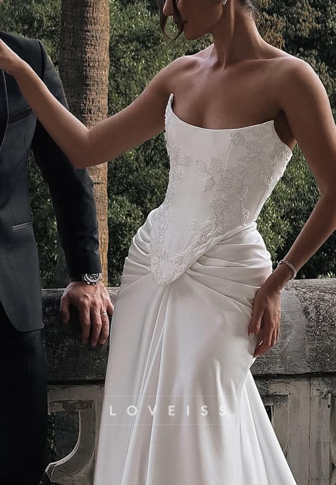 Off-Shoulder Appliques Corset Ruched Mermaid Wedding Dress