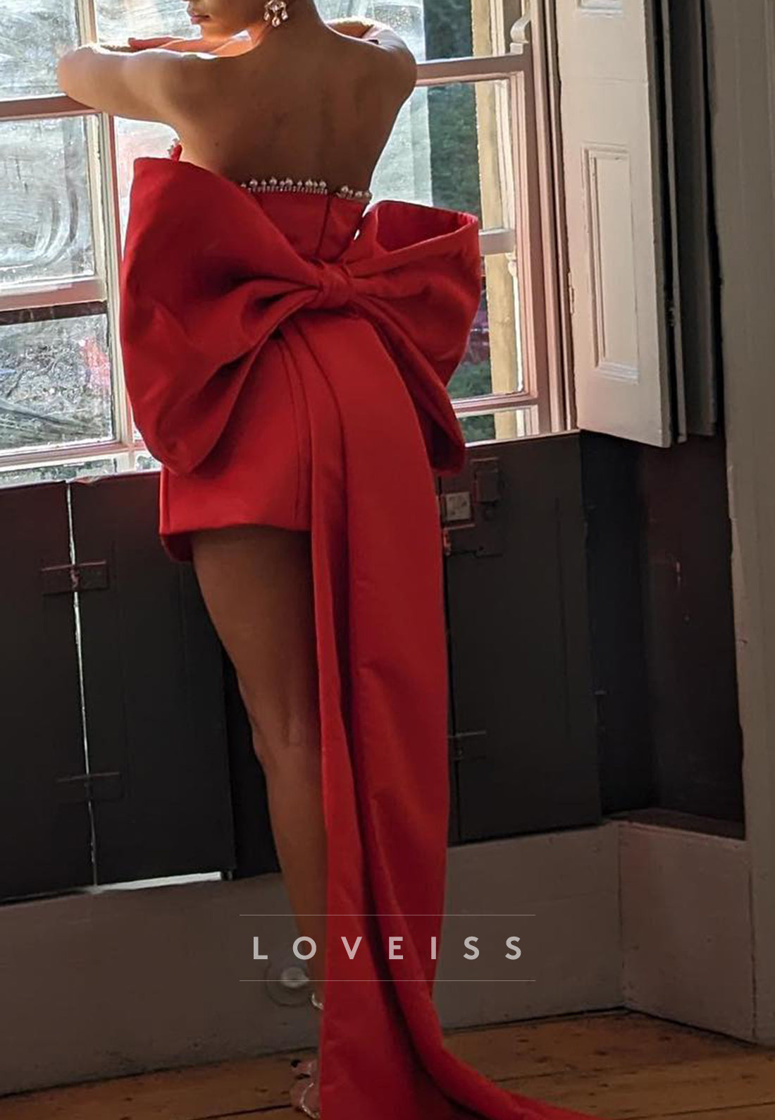 Off-Shoulder Bowknot Pearl A-Line Party Homecoming Dress