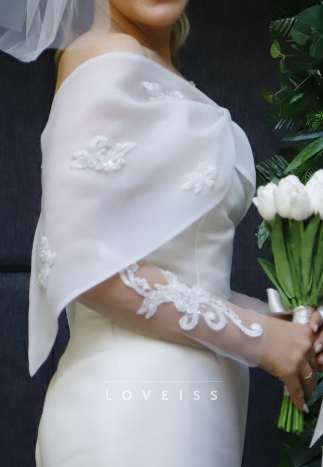 Off-Shoulder Long Sleeves Appliques Sheath Civil Wedding Dress