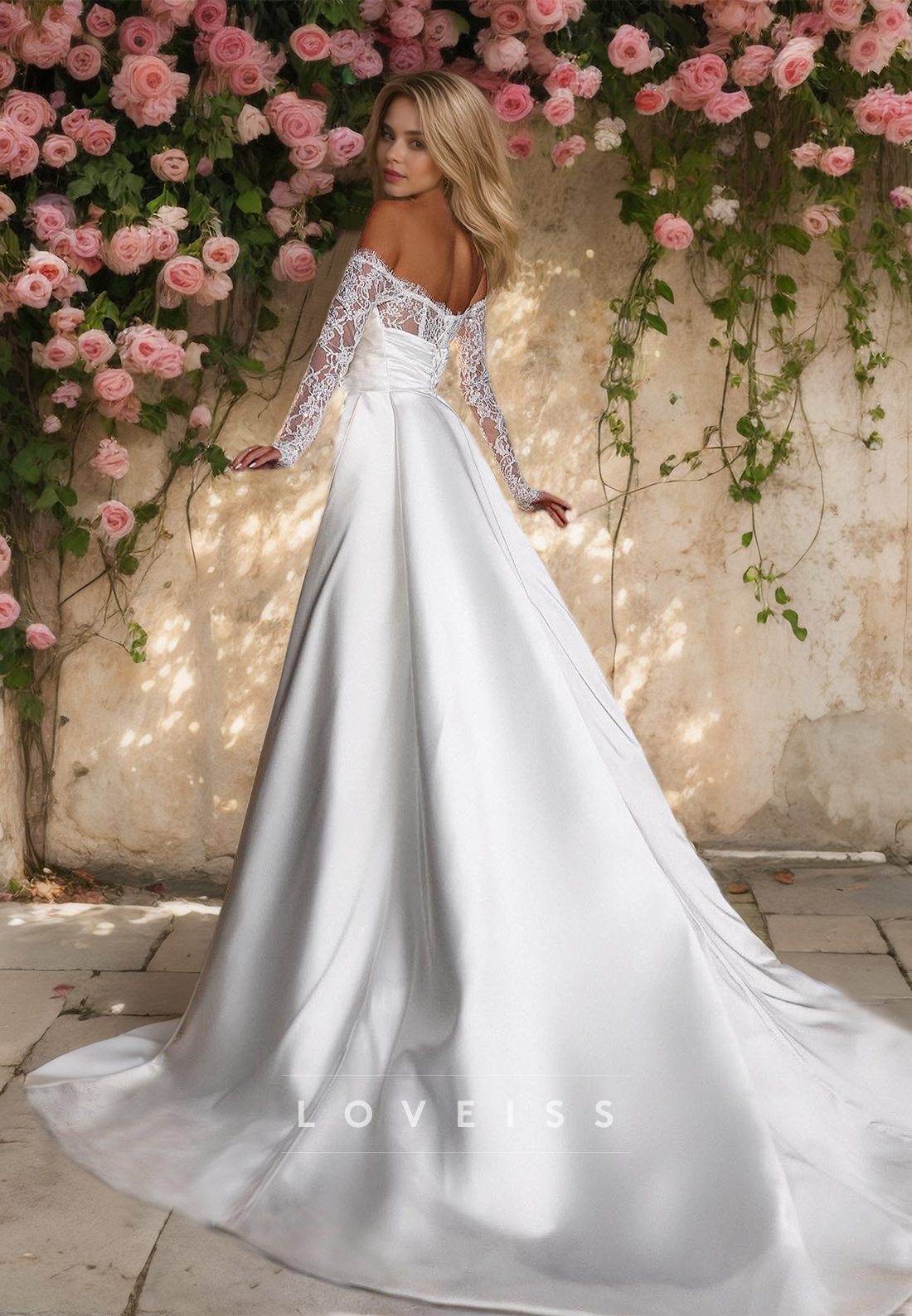Off-Shoulder Long Sleeves Appliques Sleek Mermaid Wedding Dress