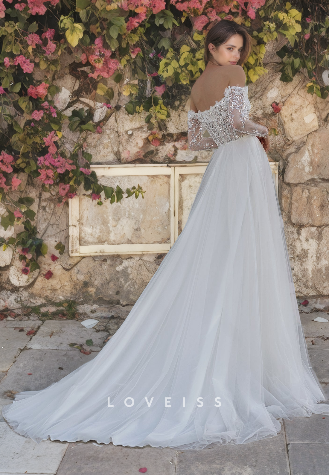 Off-Shoulder Long Sleeves Appliques Tulle A-Line Wedding Dress