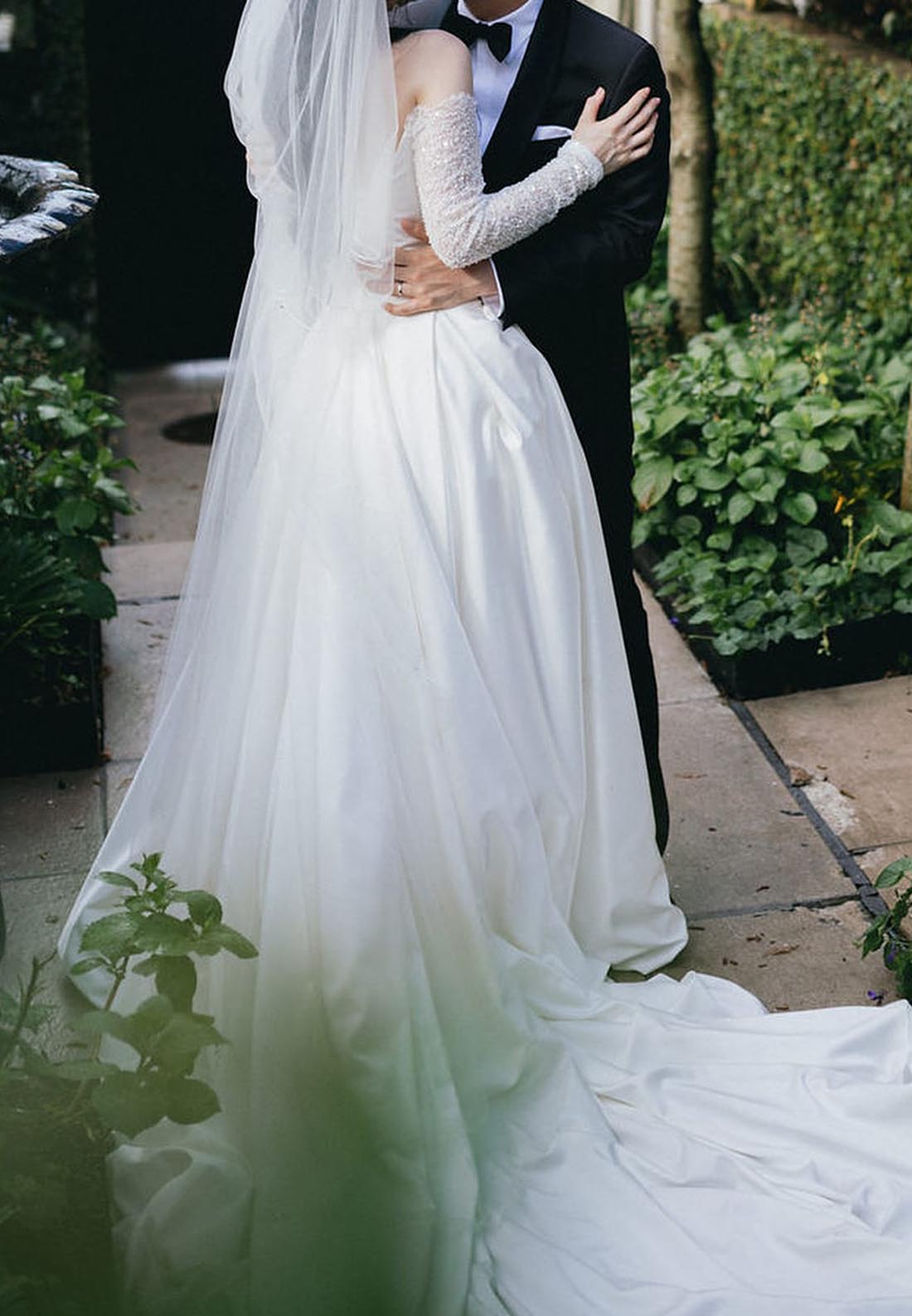 Off-Shoulder Long Sleeves Detachable Train Mermaid Wedding Dress