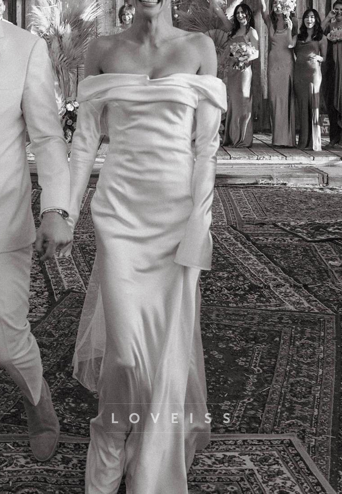 Off-Shoulder Long Sleeves Sleek Sheath Wedding Dress