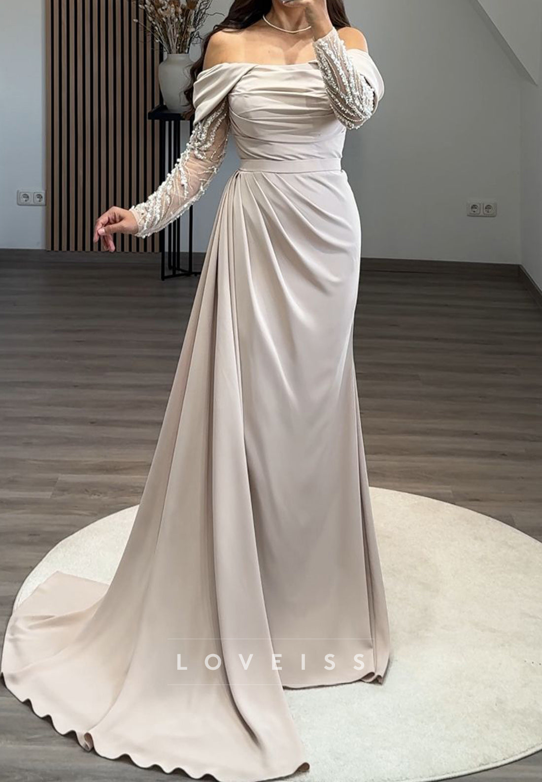 Off-Shoulder Long Sleeves Ruched Sheath Formal Dress