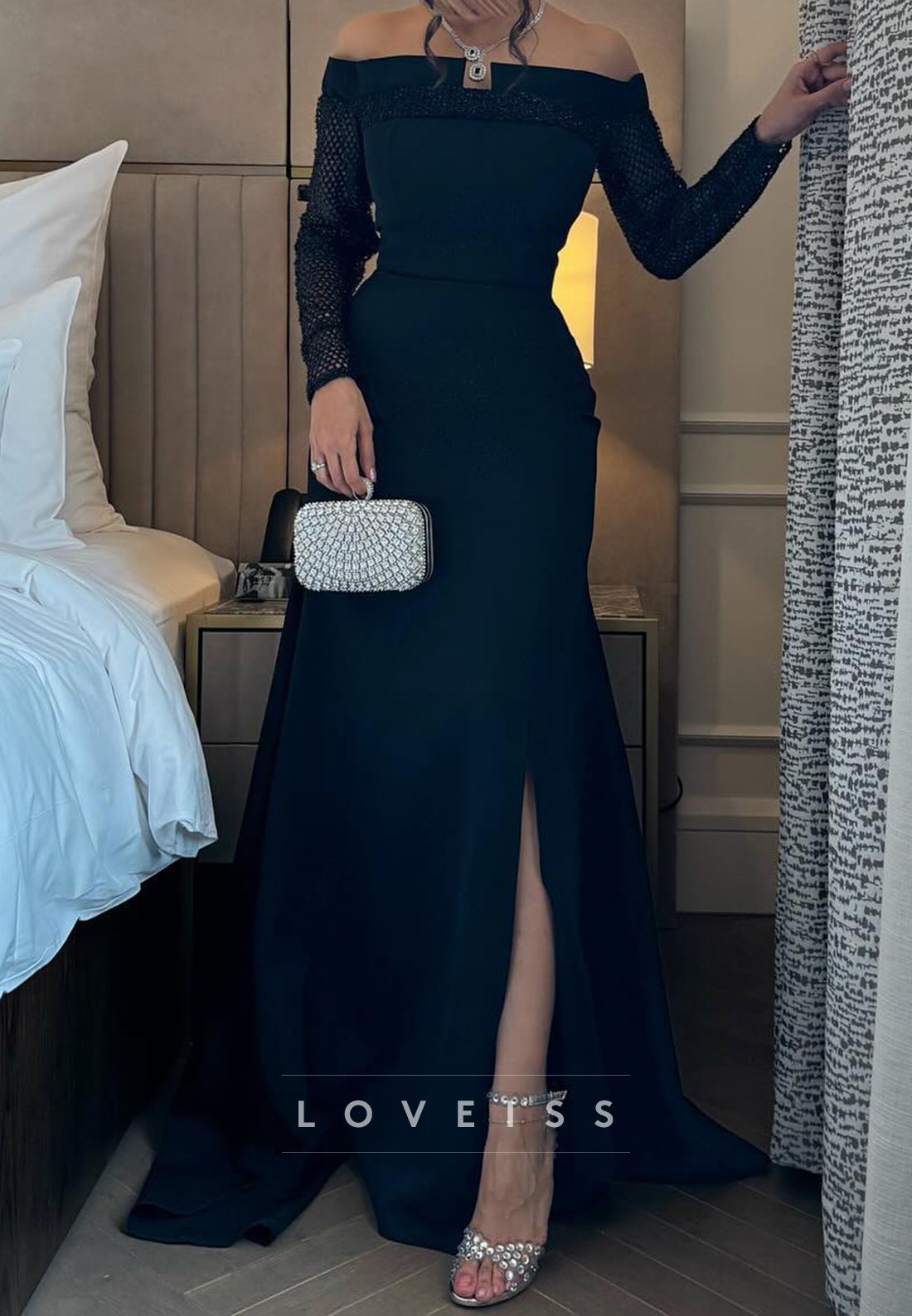Off-Shoulder Long Sleeves Sleek Bodycon Sheath Evening Dress