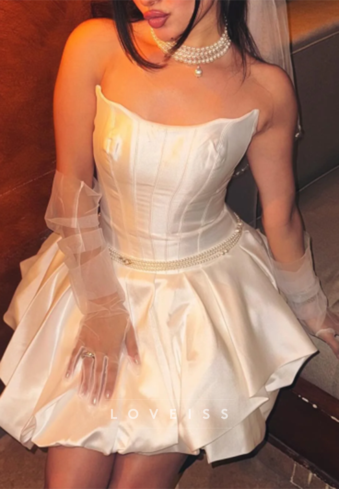 Off-Shoulder Pearl Sleeveless Pleated A-Line Short Wedding Dress