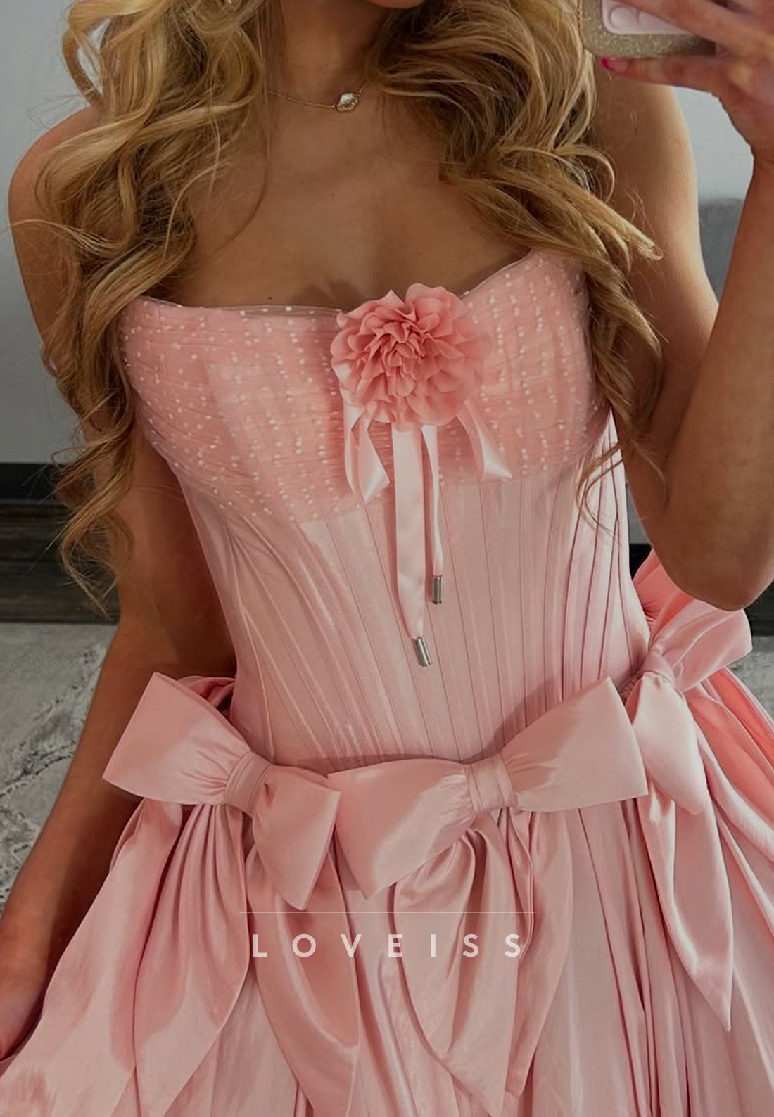 Off-Shoulder Pleated Bowknot A-Line Short Homecoming Dress