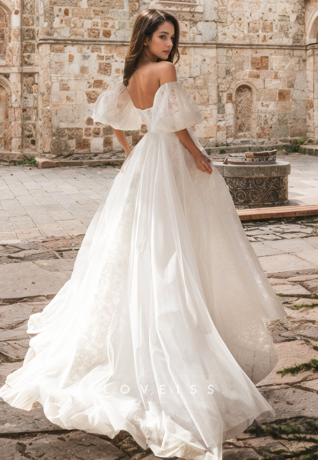 Off-Shoulder Puff Sleeves Appliques A-Line Ball Gown Wedding Dress