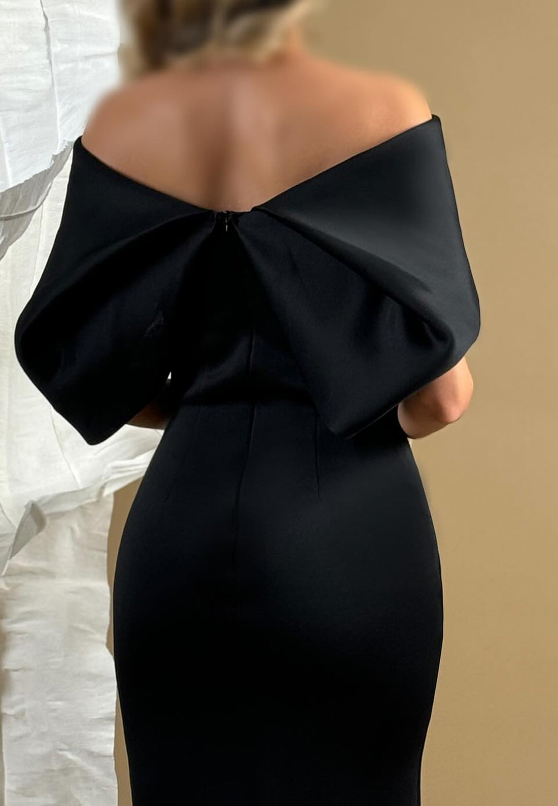 Off-Shoulder Short Sleeves Sleek Wedding Guest Sheath Formal Dress