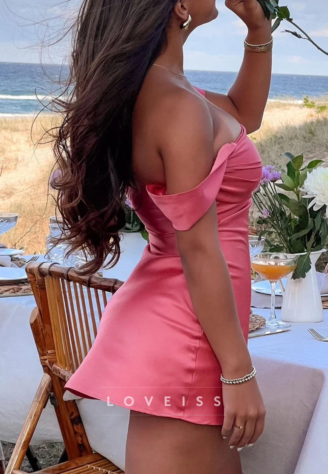 Off-Shoulder Sleek Sheath Party Homecoming Dress
