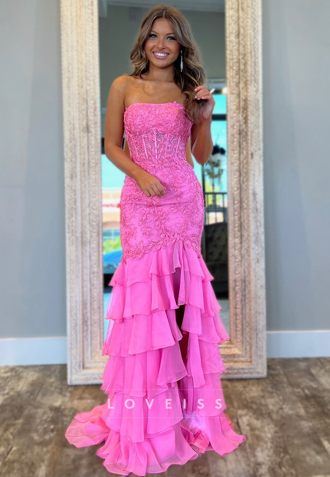Off-Shoulder Sleeveless Appliques Chiiffon Tiered Sheath Prom Dress