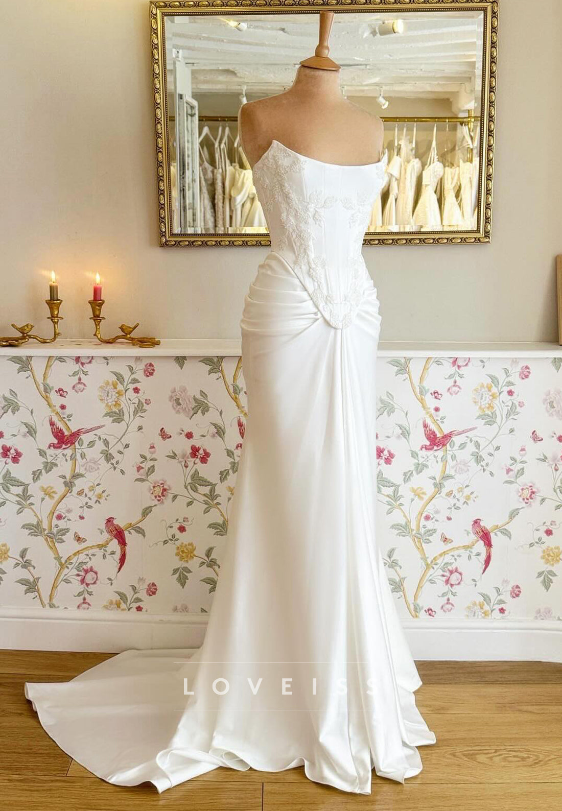 Off-Shoulder Sleeveless Appliques Corset Mermaid Wedding Dress