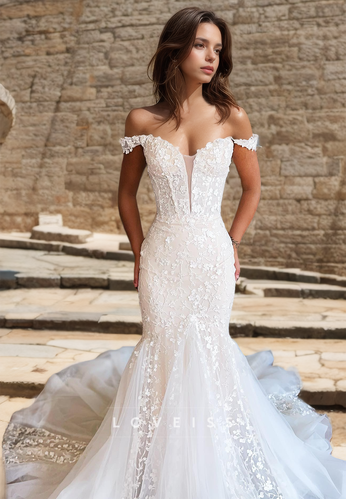 Off-Shoulder Sleeveless Appliques Mermaid Sweep Train Wedding Dress